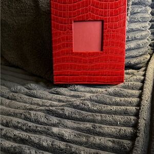 Red Faux Crocodile Leather Photo Album w/ Window Cover